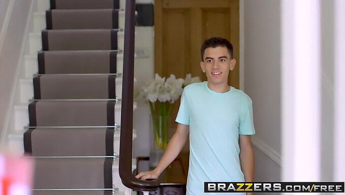 Brasileiros - Descontrolada - Zoe Doll e Jordi em um ménage à trois