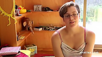 Amateur Woman Indulging In Solo Self-Pleasure And Exploring Her Natural Unshaven Genitalia