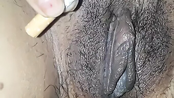 Indian Prostitute Wife Opens Her Pussy For Money