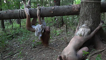 Experimenta La Emoción Del Sexo Duro En El Bosque