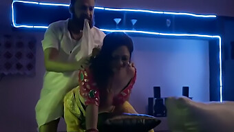 Mature Indian Woman Gets Fucked By Muslim Man On Mobile