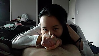 Jade Chan's expert oral skills on cam