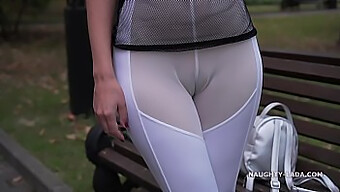 Assista A Uma Milf Gostosa Em Uma Roupa Transparente