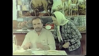 Kazim Kartal'In Zerrin Egele Ve Sevda Oruspum Benim'In Yer Aldığı Klasik 1979 Filmi