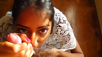 Indian Babe Gives A Sexy Blowjob To Her Boyfriend'S Hard Cock