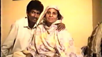 Authentic Pakistani Couple'S Homemade Classic Video From The Past