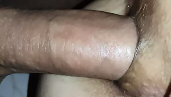 Překvapil Jsem Svého Manžela S Velkým Penisem A Měl Anální Sex