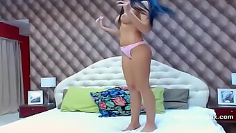 Show De Webcam Ao Vivo Gratuito Com Ménage Amador Com Seios Sexy