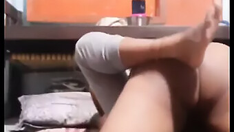 Indian Housewife'S Sensual Telugu Moans