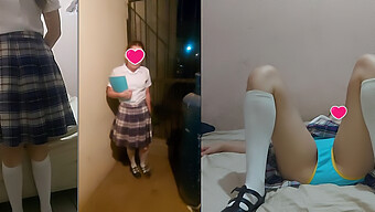 처음으로 멕시코 여대생이 Horny한 대학생과 Pov 섹스를 경험합니다