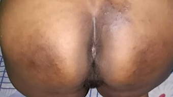 Desi Mil Menghadapi Menantunya Dalam Sesi Anal Kasar