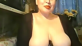 Mature Beauty With Big Natural Tits On Webcam