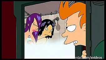 Op Futurama Geïnspireerde Cartoon Met Leela In Een Hete Douche Trio