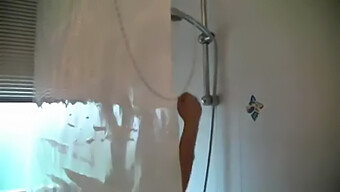 European Chick Records Herself Making Love In The Shower